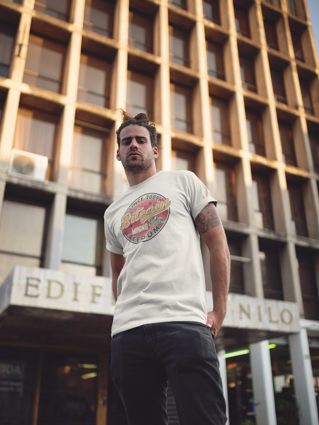 Bitcoin - Mining Freedom  Men's T-Shirt